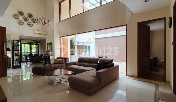 Disewa Rumah Bagus Siap Huni Furnish di Setradutadi Setra Duta 2