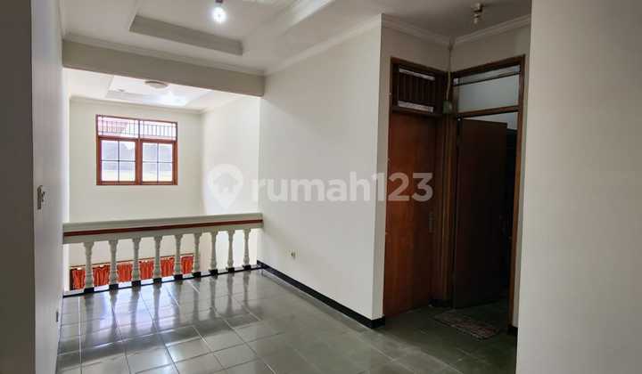 For Rent Spacious House City Center Near Feslink Mall
