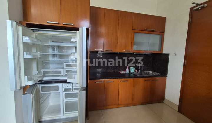 Disewa Rumah Bagus dan Luas Furnish di Cipaku Setiabudi 2