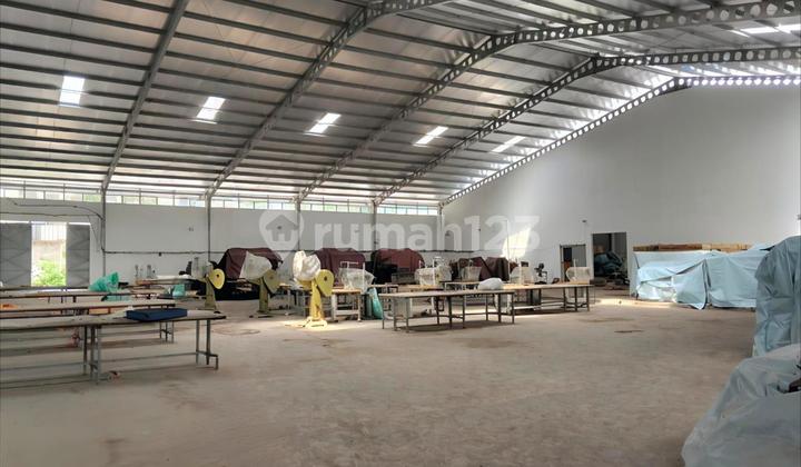 Warehouse for Rent in Industrial Area Near Baros Toll Road