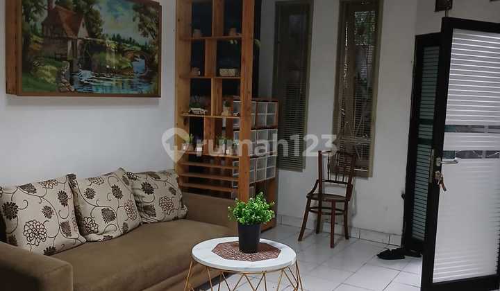 Disewa Rumah Bagus Siap Huni Furnish di Antapani