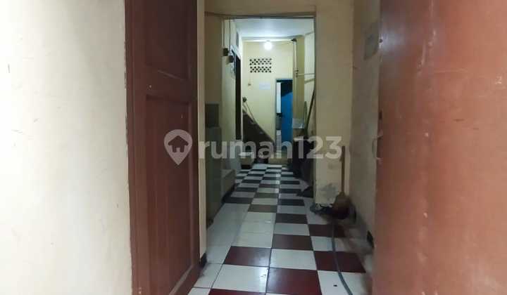 For Sale, Ruko (Shop House) in a Busy Strategic City Center in Cibadak 2