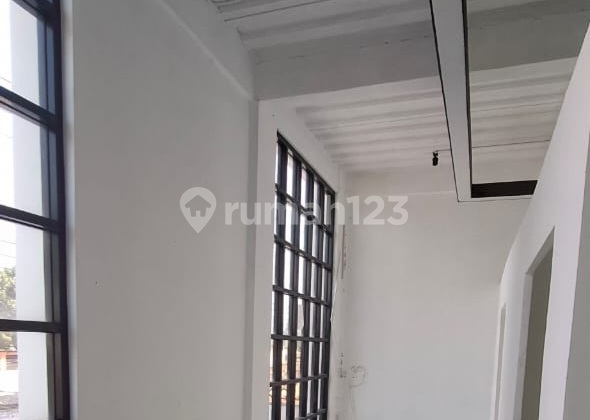 For Sale Quick Price Drop Shop House in Busy Strategic Location in Soreang 2