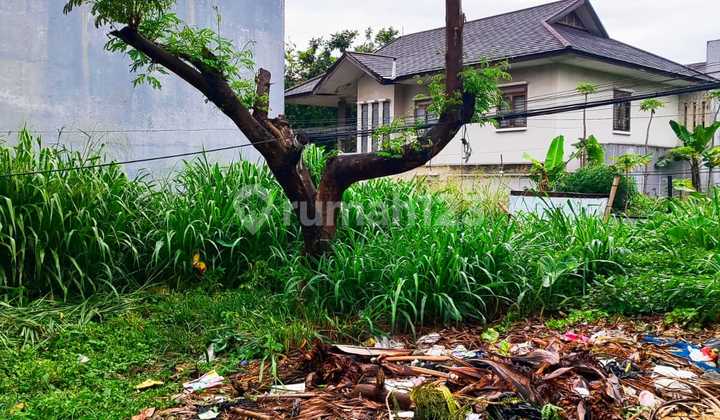 For Quick Sale: Plot of Land in Setrasari Wing, Pasteur