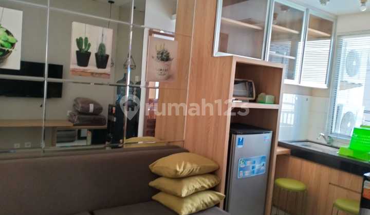 For Sale 2 BR Apartment in City Center at Sudirman Suite 1
