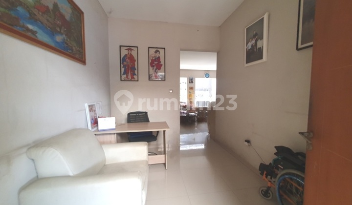 TRANSLATION: Fast Sale House and Boarding House in Holis Complex 2