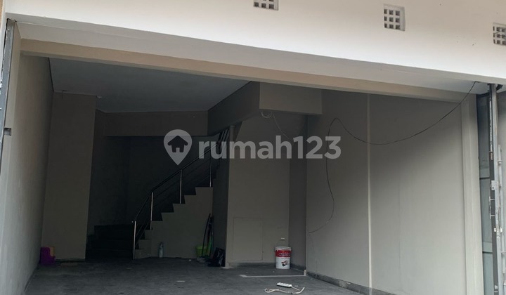 Disewa Ruko Posisi Strategis Mainroad Jalan Jakarta Disewa Ruko Posisi Strategis Mainroad Jalan Jakarta
