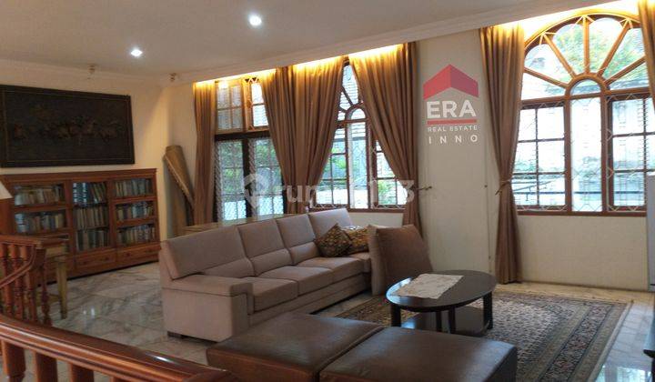 Rumah Hook Clasic Mewah Murah Asri Strategis Cipaganti Bandung 2