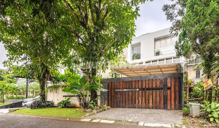 Rumah Mewah Siap Huni di Klaster Bukit Golf Hijau Sentul City Bogor