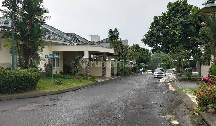 Rumah Hook Termurah Unfurnished Sertifikat Hak Milik Bukit Golf Hijau Sentul City Bogor  2