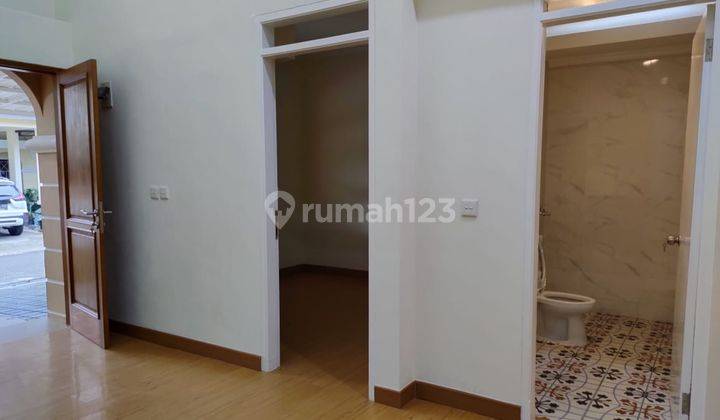 Rumah Siap Huni Semi Furnished Shm Taman Victoria Sentul City Bogor 2