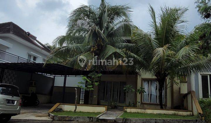 Rumah 2 Lantai Sedang Renovasi Unfurnished SHM Taman Casablanca Sentul City Bogor  2