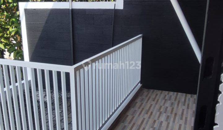 Rumah Hook 2 Lantai View Gunung Pancar Baru Selesai Bangun Taman Tampak Siring Sentul City Bogor  23