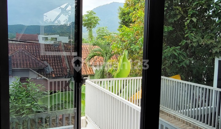 Rumah Hook 2 Lantai View Gunung Pancar Baru Selesai Bangun Taman Tampak Siring Sentul City Bogor  46