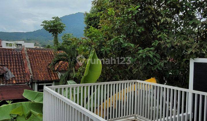 Rumah Hook 2 Lantai View Gunung Pancar Baru Selesai Bangun Taman Tampak Siring Sentul City Bogor  48