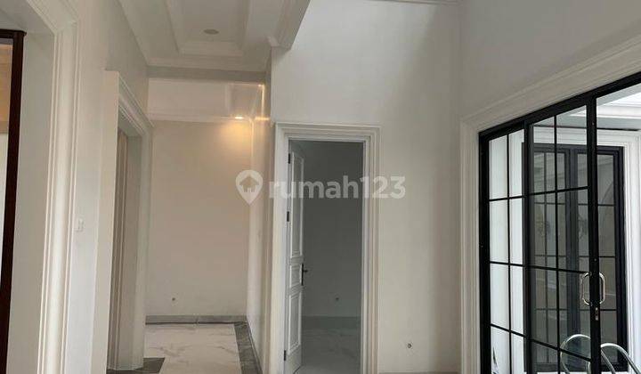 Rumah 2 Lantai Bangunan Baru Dengan Private Pool SHM Di Taman Yunani Sentul City Bogor  2