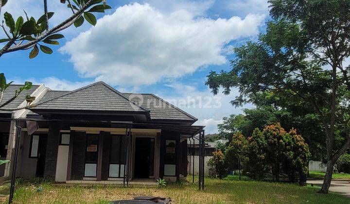 Rumah Hook Halaman Luas Harga Murah The Breeze Sentul City Bogor 1