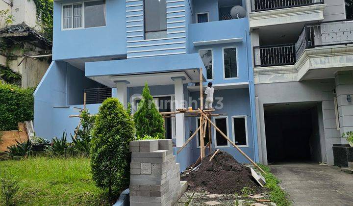 Rumah Depan Taman Dengan Kolam Renang Baru Renovasi Klaster Bukit Golf Hijau Sentul City Bogor  2