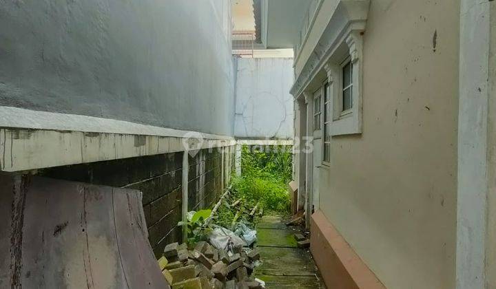 Rumah Dengan View Ke Lahan Hijau, Klaster Terdepan , Dekat Pintu Tol, Taman Yunani, Sentul City Bogor 2