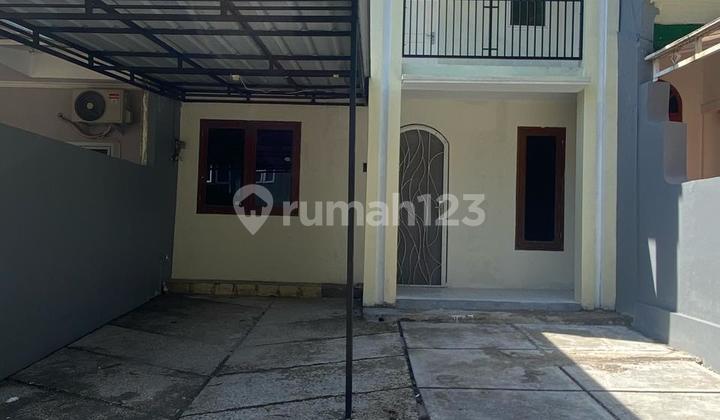 Rumah 3 Lantai Bagus Kamar Banyak View Langsung Gunung Pancar Klaster Taman Legian Sentul City Bogor Rumah 3 Lantai Bagus Kamar Banyak View Langsung Gunung Pancar Klaster Taman Legian Sentul City Bogor
