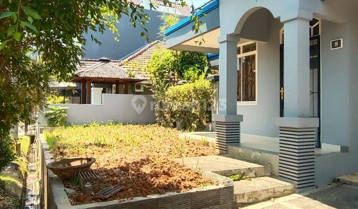 Rumah Dengan Halaman Luas Di Taman Pasadena Sentul City Bogor 1