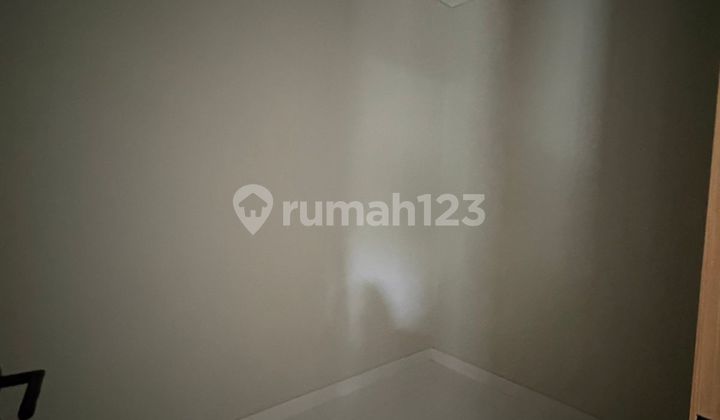 Rumah Villa 1 Lantai Bangunan Baru di Klaster Mediterania Golf Hill Sentul City Bogor 2