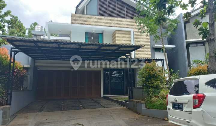 Rumah View Belakang Ke Mini Forest Dengan Kolam Renang Di Klaster Hill Top Sentul City Bogor