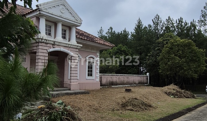 Rumah Hook Dekat Lahan Hijau Dekat Pintu Tol Klaster Taman Yunani Sentul City Bogor 