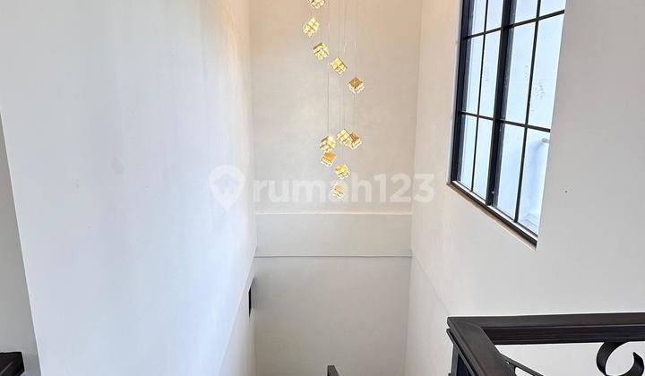 Luxury House Near Adem Toll Gate Fully Furnished Swimming Pool Roof Top Cluster England Park Sentul City Bogor 2
