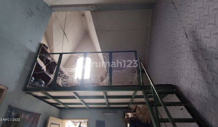 Dekat Dari Pintu Tol , Mall, Pasar, Sekolah , Rumah Perlu Renovasi Klaster Taman Victoria Sentul City Bogor  2