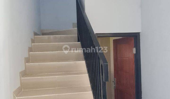 Mewah rumah LEGKAP FASILITAS 5 menit tol kota wisata 6