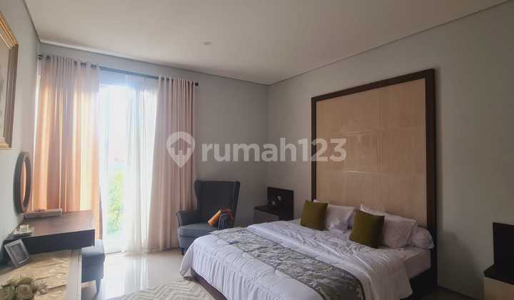 Rumah 2 Lantai Murah Lantai Tanah Luas di Jakarta Timur 17