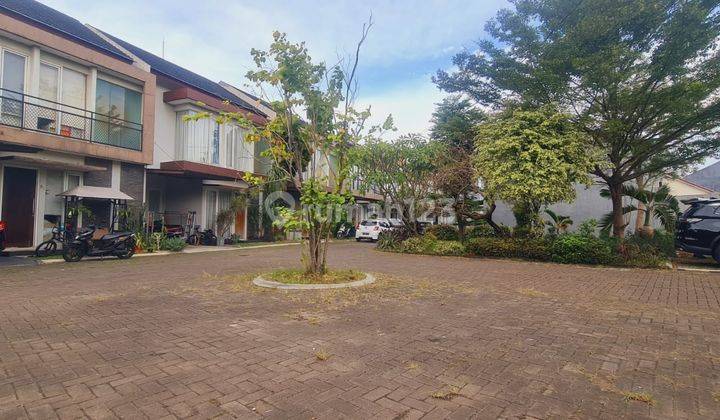 Rumah 2 Lantai Lengkap Fasilitas Full Bata Merah 2