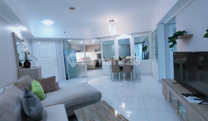 For Rent Sudirman Tower Condominium Apartment 3BR Direct Owner