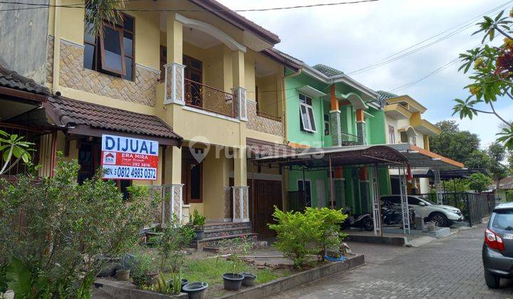 Rumah 2 Lantai Dekat Universitas Islam Indonesia Jl. Kaliurang 1