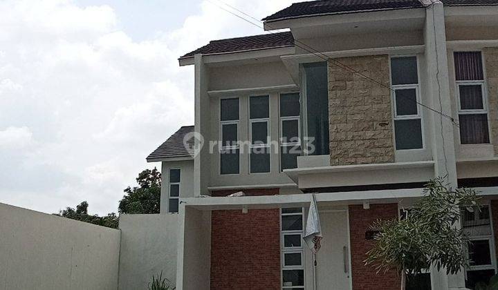 Rumah Baru 2 Lantai Perum Tengah Kota Wirobrajan Yogyakarta 1