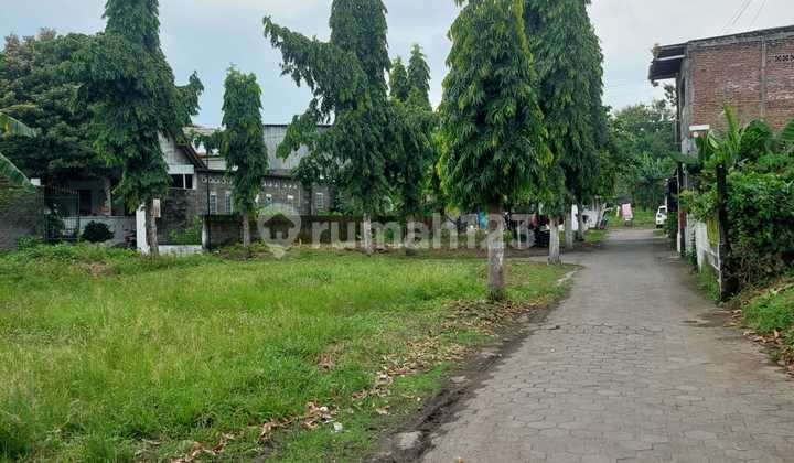 Tanah Strategis Dekat Sekolah dan Kampus Area Kadipiro Jl. Wates
