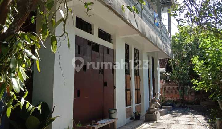 Livable Limasan House in Kasihan Area, Bantul 2