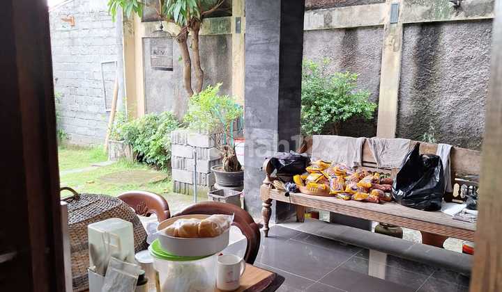 Rumah Bagus Semi Furnished SHM Bantulan Jl. Godean km 7 Sleman 2