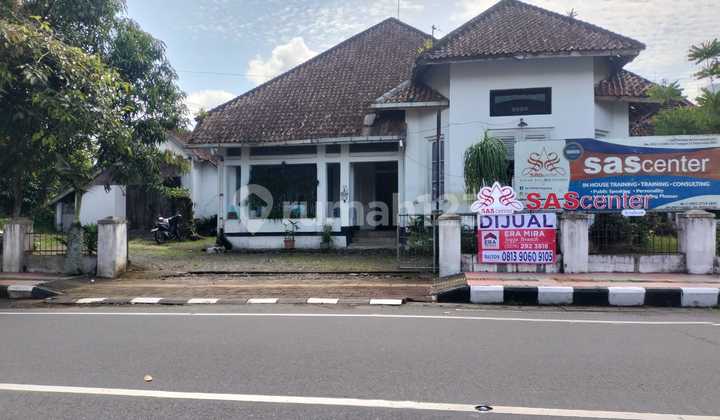 Rumah Hook Model Heritage Strategis Area Jl. P. Diponegoro Magelang