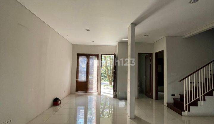 Rumah  Bagus Sekali Semi Furnished Nuansa Resort Bali Pondok Aren Bintaro 2