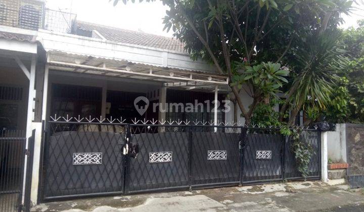  Rumah Unfurnished HGB - Hak Guna Bangun Strategis Dekat Pintu Toll Moda Transportasi MRT Busway Dan Stasiun Kereta  di Sektor 2 Bintaro Jaya, Bintaro 1