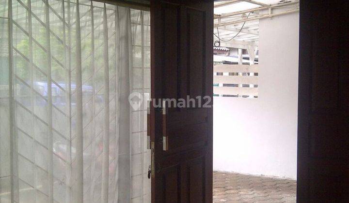  Rumah Unfurnished HGB - Hak Guna Bangun Strategis Dekat Pintu Toll Moda Transportasi MRT Busway Dan Stasiun Kereta  di Sektor 2 Bintaro Jaya, Bintaro 2