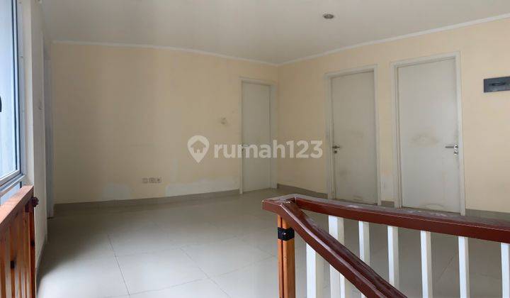 Hot Sale Jarang Ada Discovery Ada Kamar Bawah  di Cluster Discovery Sektor 9 Bintaro, Bintaro 2