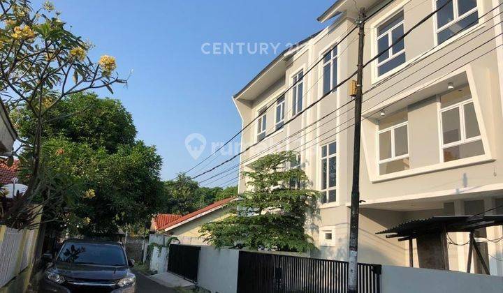 Jual Rumah Siap Huni 3 Lantai Di Kalibata Selatan Jaksel BS15561 1