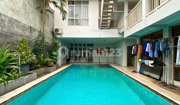 Rumah komersial area di kemang Rumah komersial area di kemang