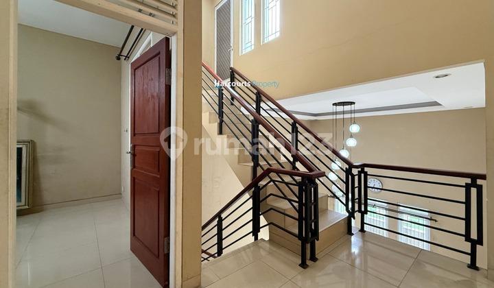 Rumah Modern bisa Kantor di Kebayoran Baru 2