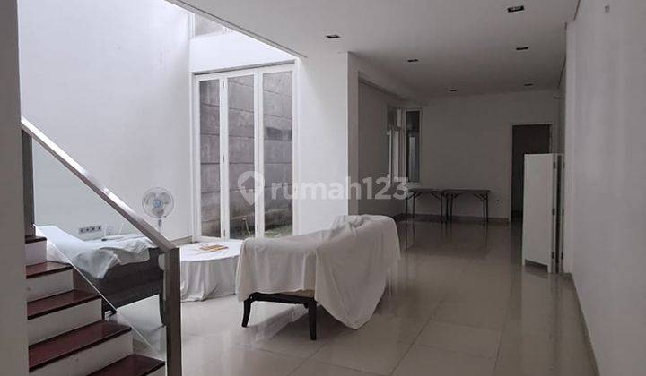 Rumah Modern Minimalis di Pondok Indah 2