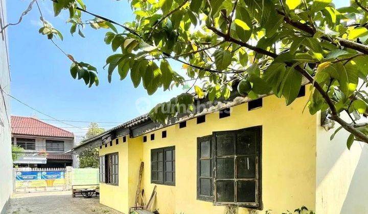 Rumah Lama Hitung Tanah di Permata Hijau 2