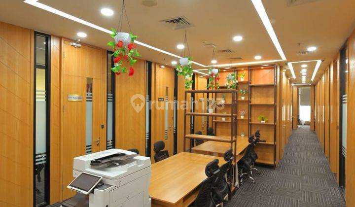 Ruang Kantor Furnish di Area Elite Sudirman Thamrin 1